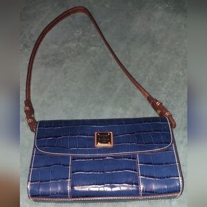Dooney and Bourke Shoulder Bag